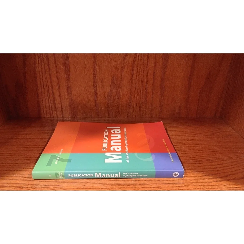 Publication Manual of The American Psychological Association 7th Edition PB